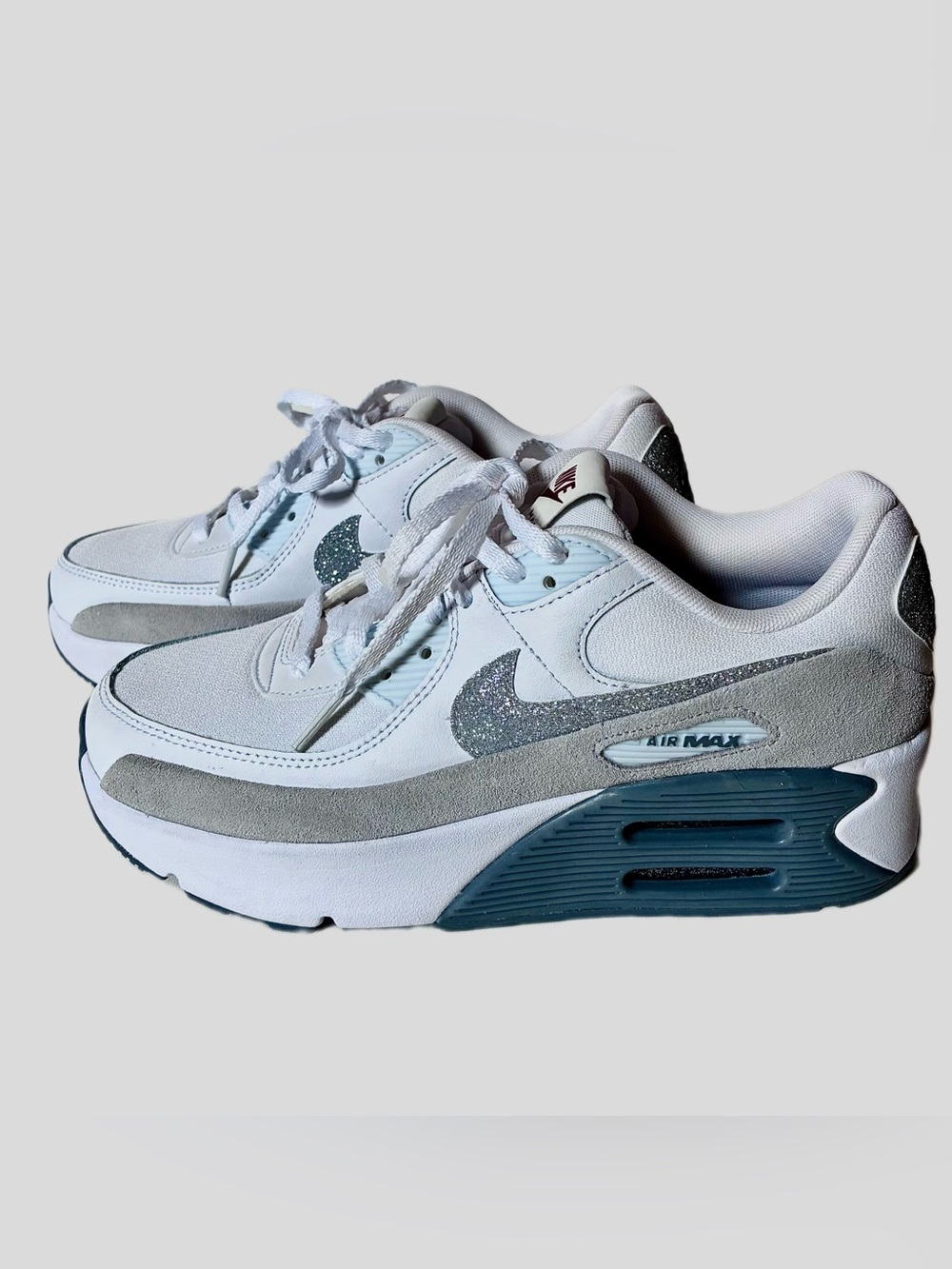 Nike Air Max 90 LV8 Women’s Platform White Navy Baby Blue Silver Glitter Size 8